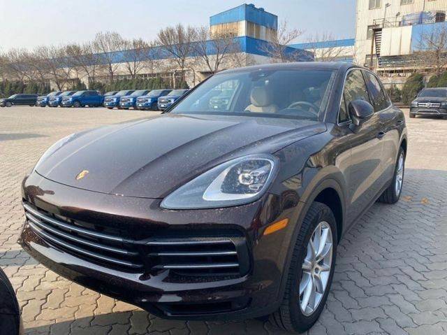 {網上賭場}(保时捷卡宴suv报价及图片大全)