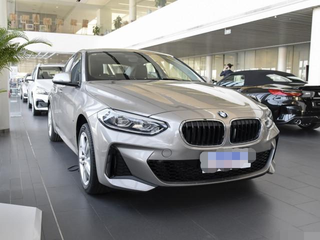 {百家樂}(20多万的宝马轿车哪一款)